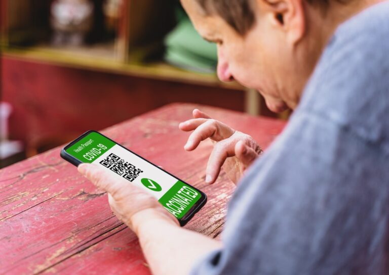Green Pass, cosa ne pensano gli over 50