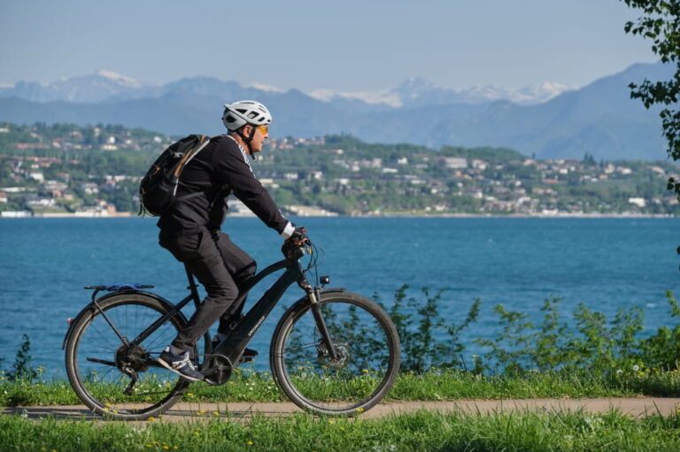 Green Road Award 2026, il cicloturismo italiano celebra il silenzio