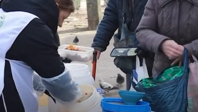 REPORTAGE DALL’UCRAINA | Yuri Varava racconta Dnipro, a tre anni dall’inizio della guerra | VIDEO