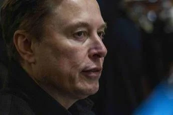 “I soldi non serviranno più a nulla”: Elon Musk e la profezia choc su robot e Ai