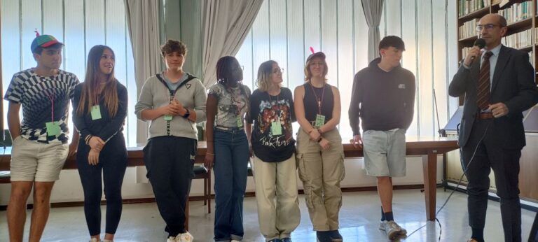 Silver Hack, le generazioni si incontrano al liceo King di Genova