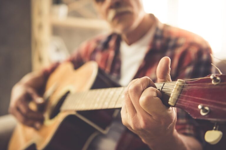 Il canto come terapia per il Parkinson, lo studio dall’Iowa