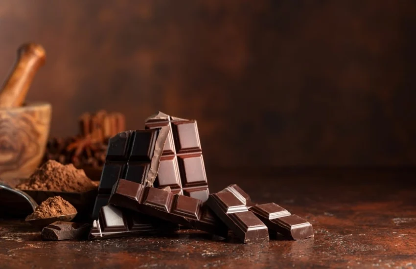 Il cioccolato fondente rallenta l’invecchiamento
