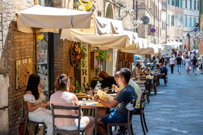 In Italia turismo ai livelli pre-pandemia. Gli ultimi dati ISTAT