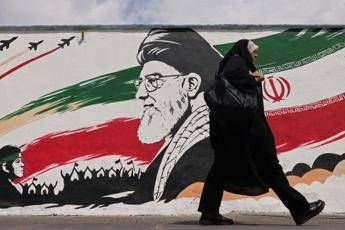 Iran, Nyt: “Teheran propone a Usa piano 7 giorni per fine guerra e riapertura Hormuz”