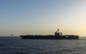 Iran, tre petroliere in fiamme nello Stretto di Hormuz dopo l’urto con mine