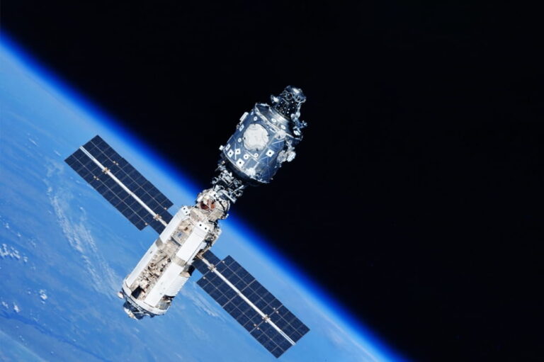 Iride, l’occhio italiano sul mondo: altri 8 satelliti in orbita