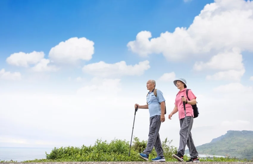 Japanese Walking, camminare a intervalli per favorire l’invecchiamento attivo