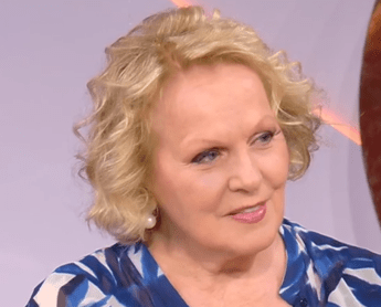 Katia Ricciarelli ricorda Pippo Baudo: “Tra noi non ha funzionato perché c’erano silenzi infiniti”