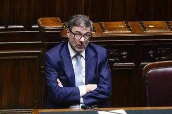 Lavoro, Giorgetti: “Senior e giovani lavorino insieme, governo attento”