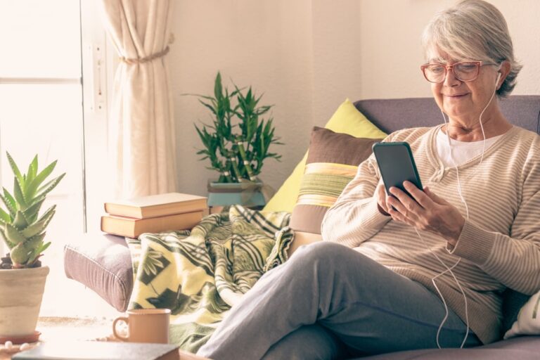 Le donne over 65 più sedentarie dei coetanei uomini: gli studi