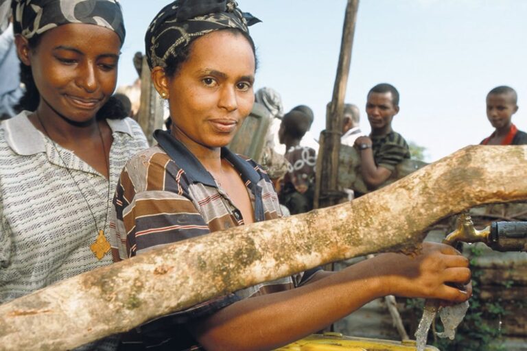 Le donne, simbolo di resilienza ambientale