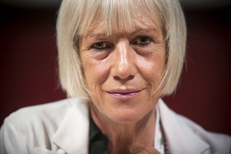 L’estate di Lidia Ravera: «Il mare di Stromboli e un nuovo libro da scrivere»