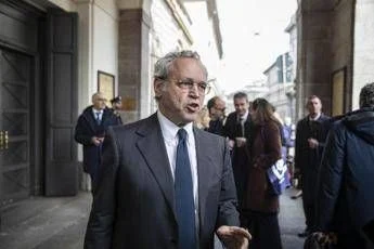 Mentana ironizza: “Fenomeni social spiegano dove andrò dopo La7”