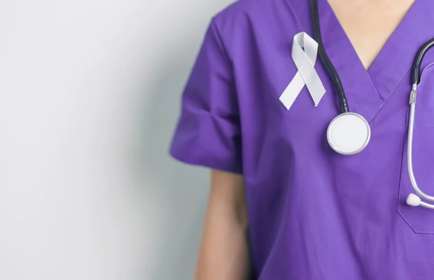 Molestie sessuali sui medici: 7 su 10 non denunciano per paura
