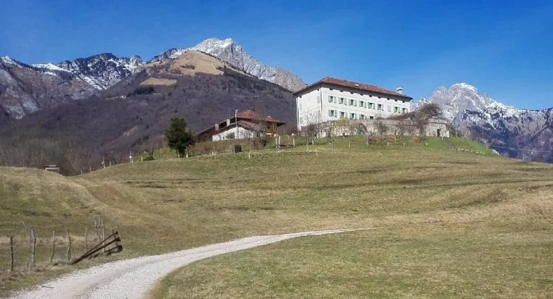 Parlami d’amore: a Belluno gli anziani raccontano l’amore ai giovani