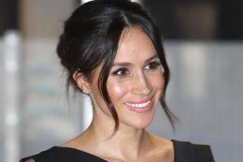Netflix risponde alle accuse: “Meghan Markle per promuovere The Gentlemen? La serie non ha bisogno di inventare la sua partecipazione”