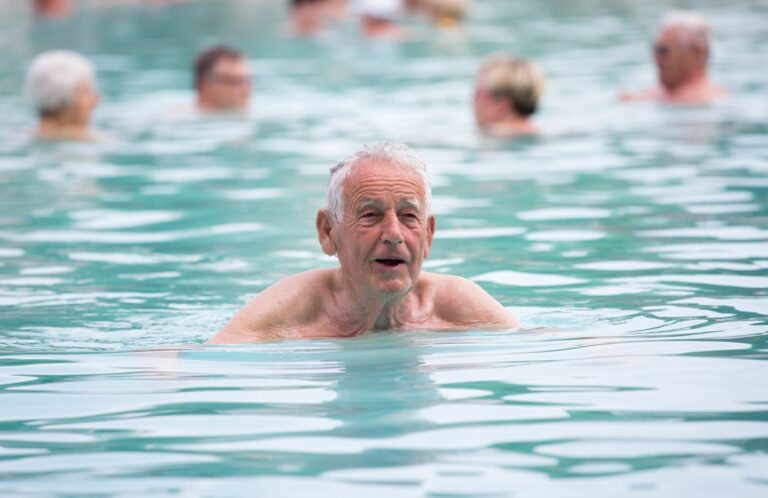 “Piscine all’aperto”: a Roma gli over 70 entrano gratis in piscina