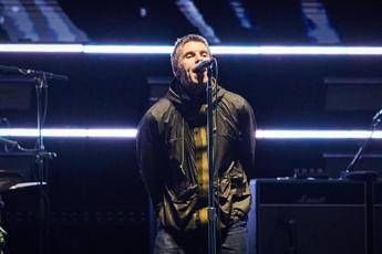 Oasis, cambia una data del tour europeo
