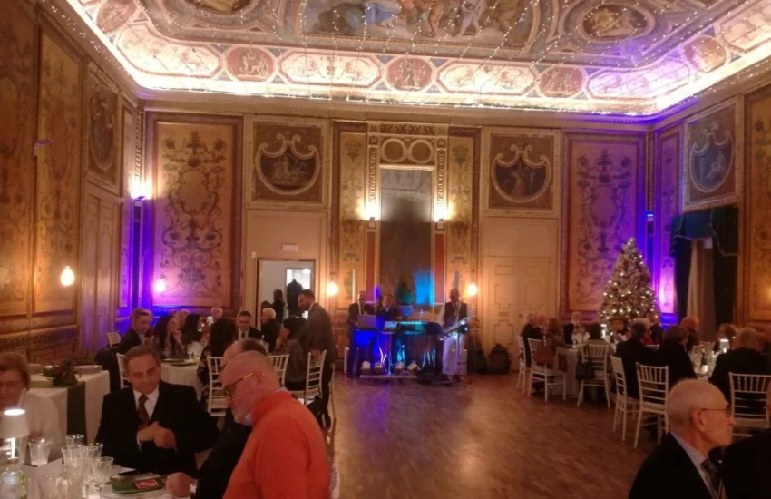 Palermo. A Villa Airoldi per la cena degli auguri di Natale