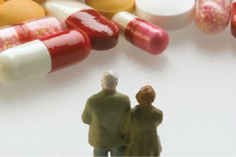 USA, ecco la polipharmacy: troppi farmaci per gli over 65