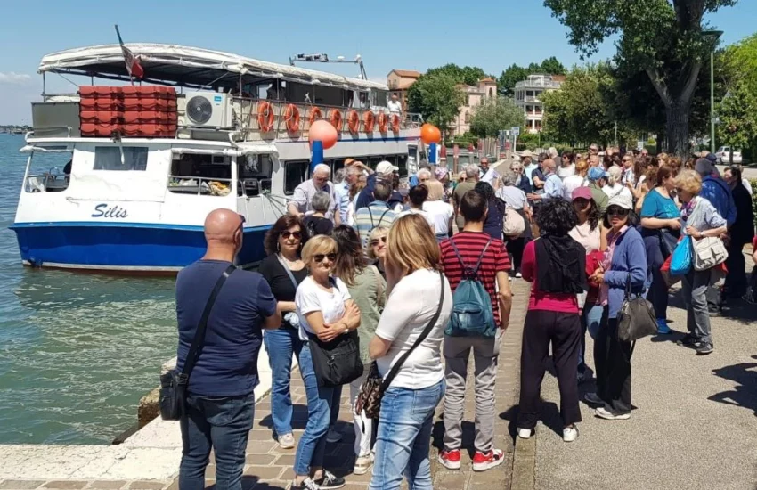 Pordenone. Gita in motonave alle Isole Veneziane