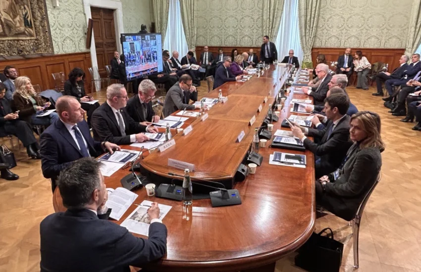 Pnrr, Province: completati quasi 400 progetti per le scuole superiori