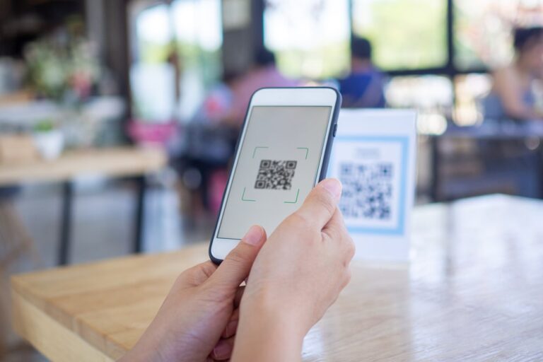 Cina: il QR Code che salva la vita agli anziani