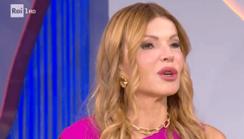 Rita Rusic in lacrime per la mamma, il racconto della malattia: “Non mi riconosceva più”