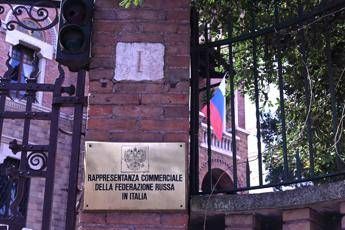 Russia, l’ambasciata: “Su Kaliningrad risponderemo con ogni mezzo. In Italia campagna stampa contro di noi”