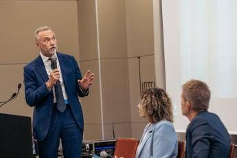 Sanità, Cappellacci (Affari sociali): “Dobbiamo spingerci verso il prima, prevenzione e diagnosi precoce”