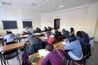 Scuola, Ocse: prestazioni in calo soprattutto in lettura e matematica. Italia sopra media