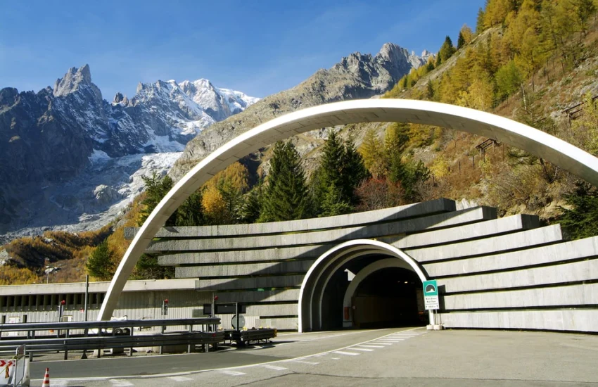 Sessant’anni fa l’inaugurazione del traforo del Monte Bianco