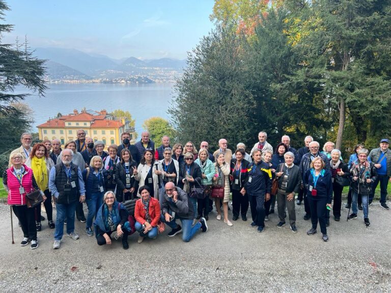 Passeggiata a Stresa, dal lungolago a Villa Pallavicino
