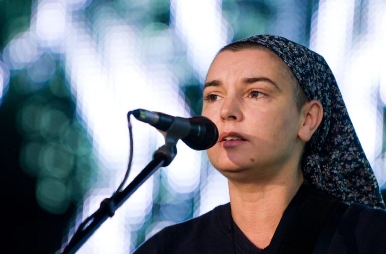 Addio a Sinead O’Connor, voce incomparabile tra pop e spiritualità