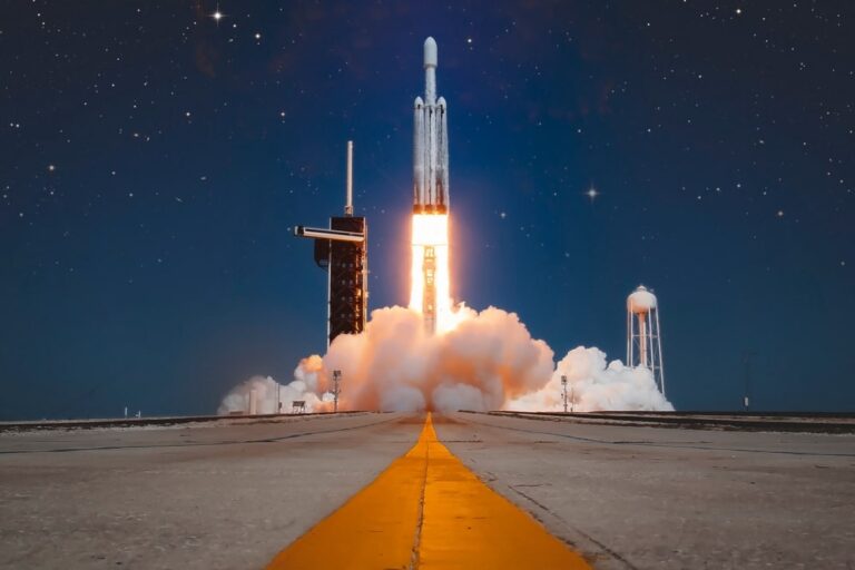 Starship si disintegra sull’Oceano Indiano: terzo fallimento per SpaceX nel 2025