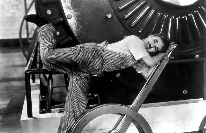 Tempi Moderni: e Charlot sfidò le macchine