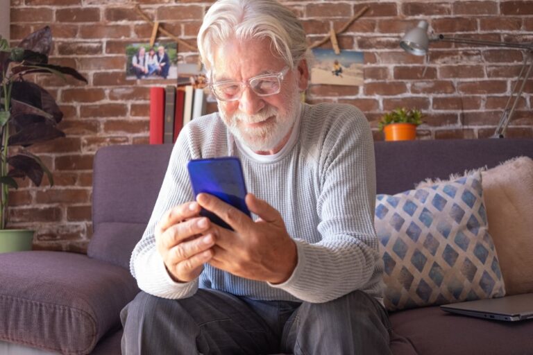 Su TikTok sbarca Retirement House, la casa di riposo da oltre un milione di follower