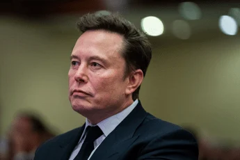Ucraina, Musk attacca Kiev: “Ha usato Starlink per uccidere”