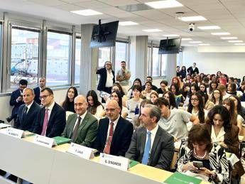 Università, studenti senior del primo triennio di Veterinaria di Tor Vergata proseguono la loro formazione al Gregorio VII