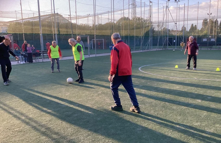 Walking Football, un calcio al tabù del Parkinson