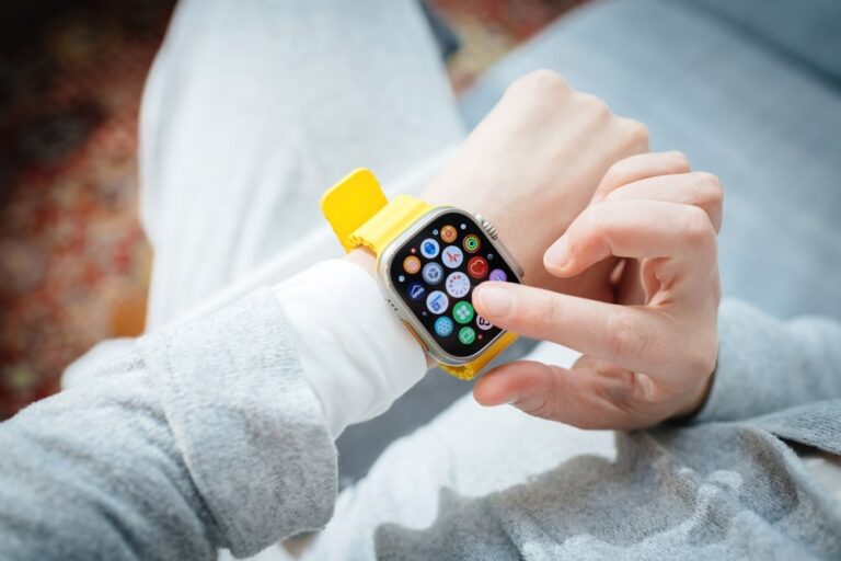 WhatsApp inaugura l’era dell’autonomia sull’Apple Watch