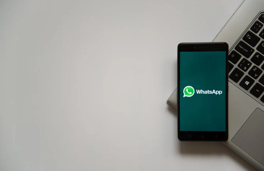 WhatsApp, è in arrivo la funzione ‘Traduci messaggi’: a cosa serve
