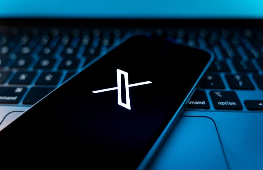 X, la piattaforma di Musk, è sotto attacco informatico