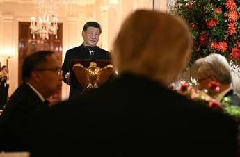 Xi alla cena di Stato di Trump dopo il vertice: “Nuovo modello di convivenza, la storia non si ferma”