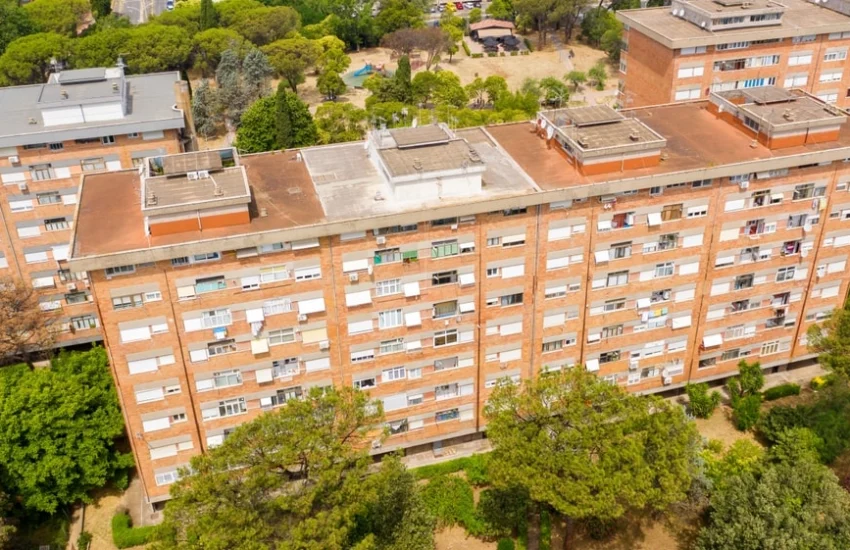Roma sperimenta la badante di condominio, per assistere gli anziani nei palazzi popolari