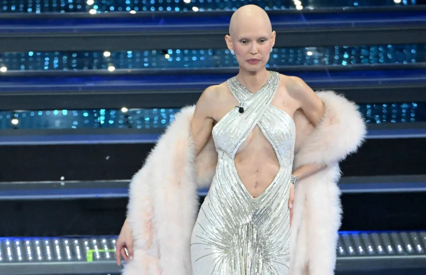 Bianca Balti a Sanremo 2025, un messaggio di coraggio