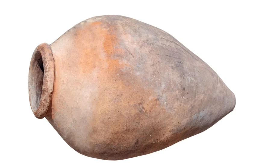 Mercato nero dell’archeologia: ritrovata l’anfora Aquileia