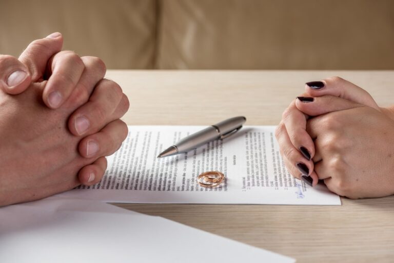 Triplicati i divorzi nelle coppie over 55: i dati Istat