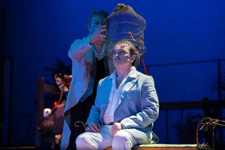 Quarant’anni fa moriva Eduardo, il suo teatro è più vivo che mai